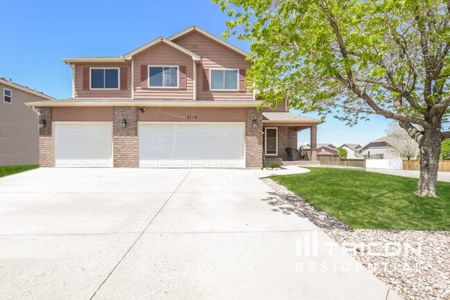 Primary Photo - 2113 74th Ave Ct