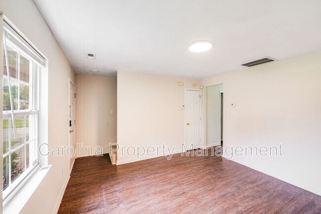 Building Photo - 3425 Anson St