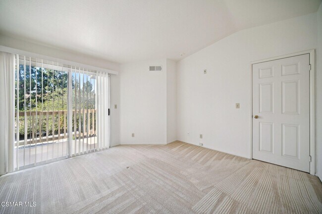 Building Photo - 668 Oak Run Trail