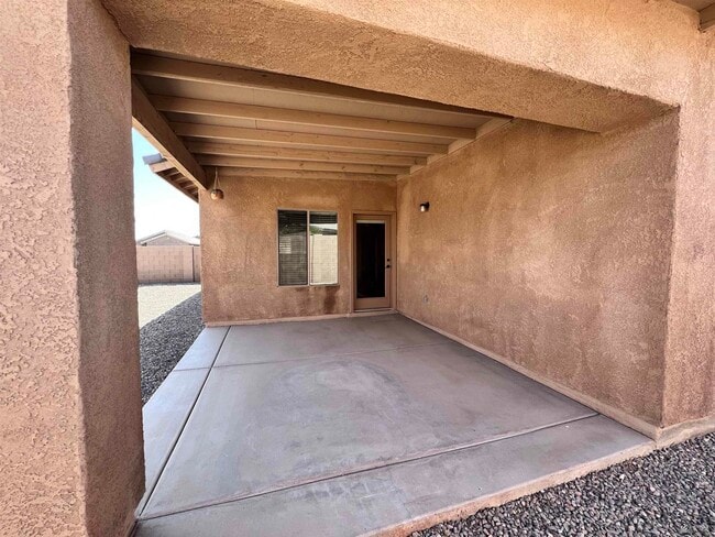 Building Photo - 4532 S Agave Ave