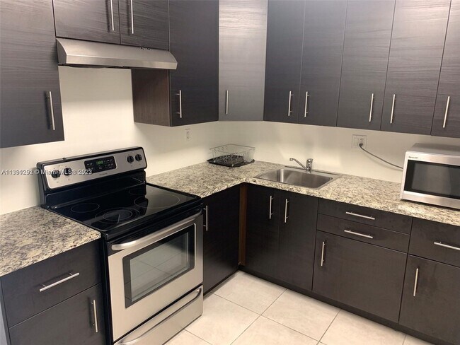 Building Photo - 7727 SW 86th St
