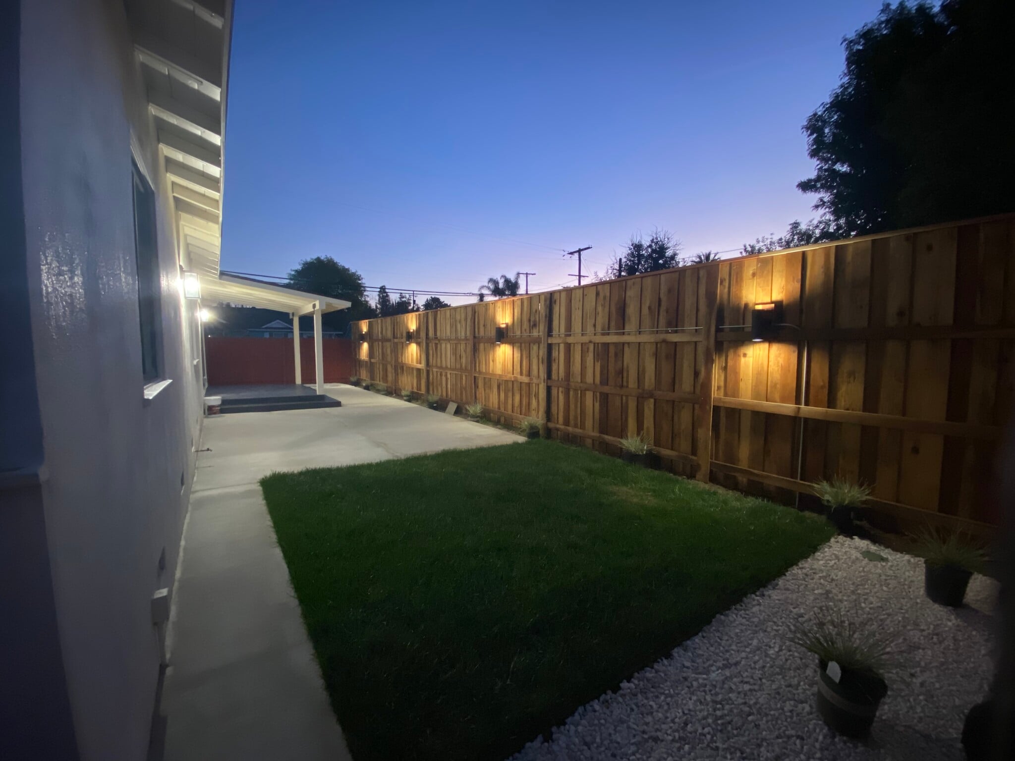 Building Photo - 6641 Glade Ave