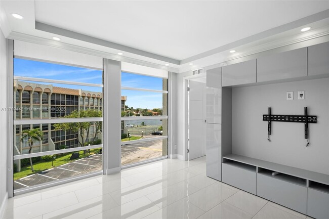 Building Photo - 701 Three Islands Boulevard
