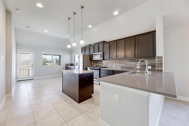 Building Photo - 19408 Wearyall Hill Ln