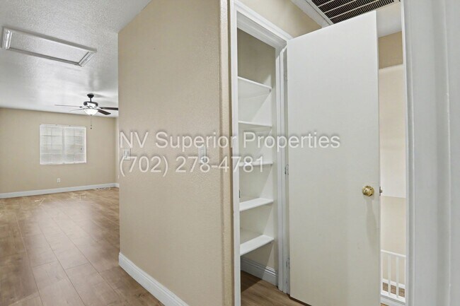 Building Photo - NW!! 4 bedrooms!! Bed & Bath DownStairs!!! RV Parking!!! Synthetic Grass Front yard!! Real Grass ...