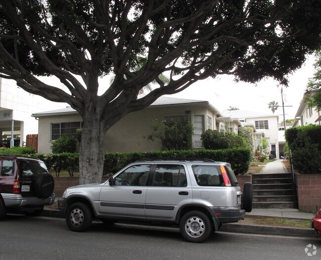 Primary Photo - 1045 20th St