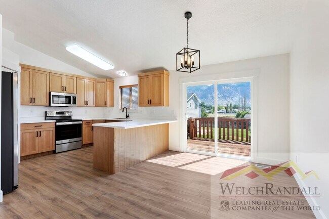 Building Photo - Beautiful Single-Family Home in Ogden