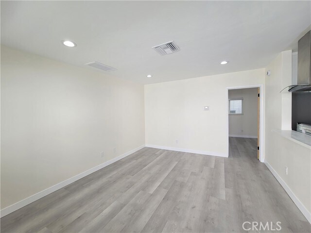 Building Photo - 4436 Ventura Canyon Ave