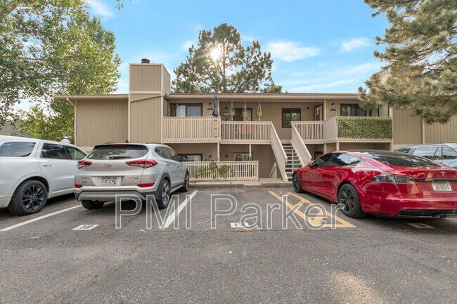Building Photo - 10881 Pine Dr