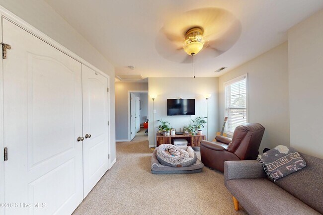 Building Photo - 345 Shepherd Trail