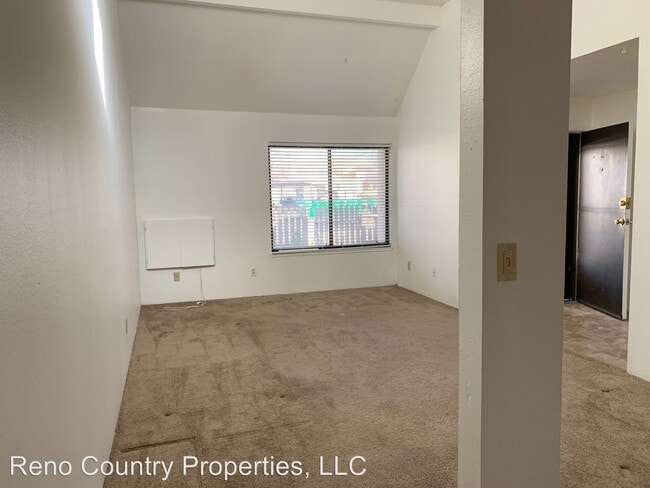 Building Photo - 3 br, 1 bath House - 1015 Baywood Drive