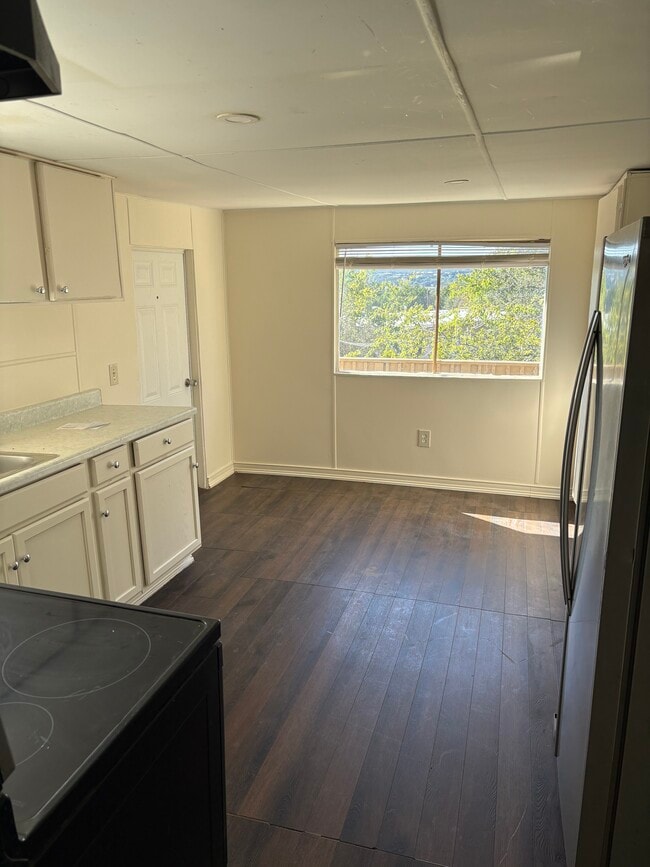 Building Photo - 21442 Coyote Trail