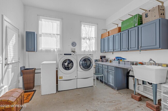 Building Photo - 11 Luppatatong Ave