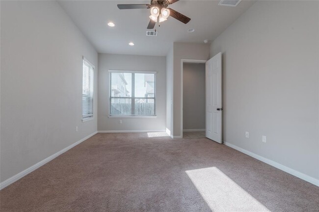 Building Photo - 3810 Brushy Creek Rd