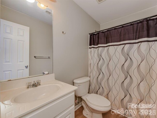 Building Photo - 5607 Fulton Ridge Dr