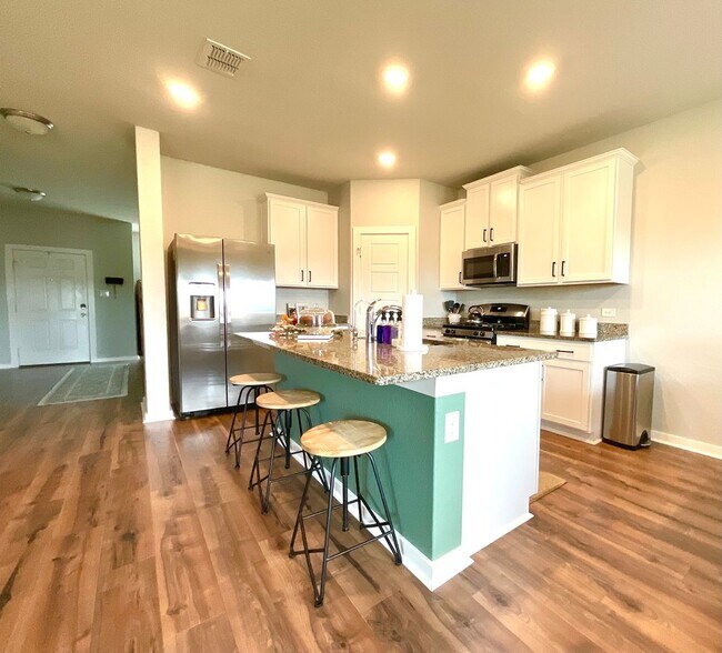 Building Photo - 10583 Pablo Way