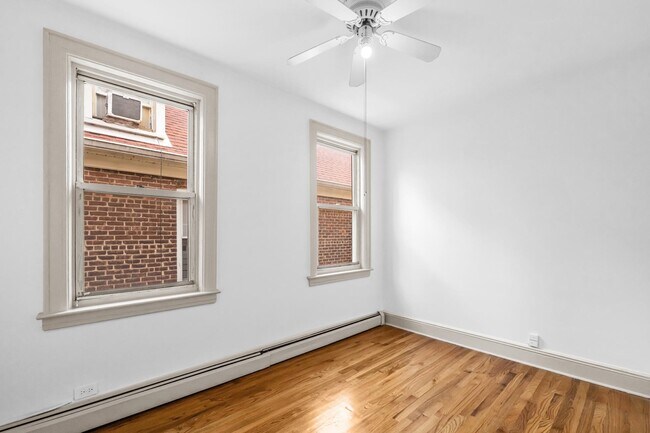 Building Photo - 1012 74th St