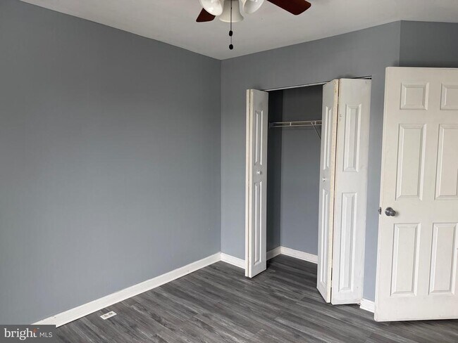 Building Photo - 30 Woodhollow Ct