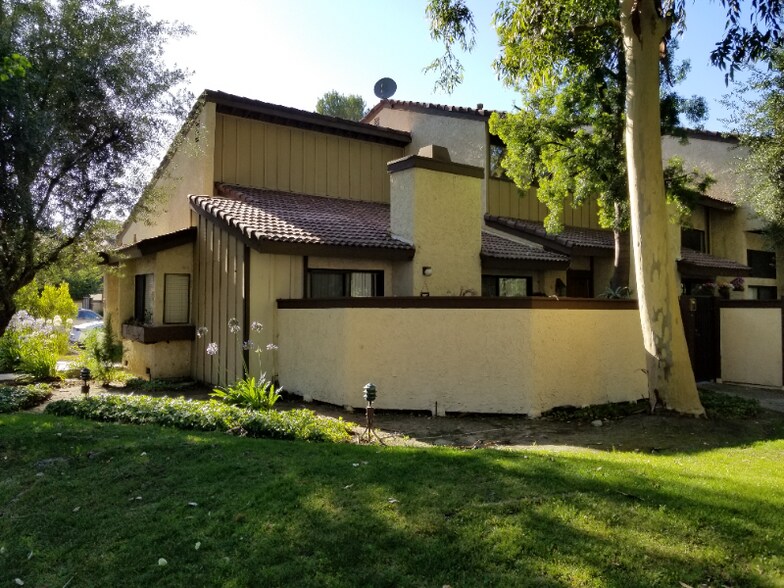Primary Photo - 21515 Erwin St