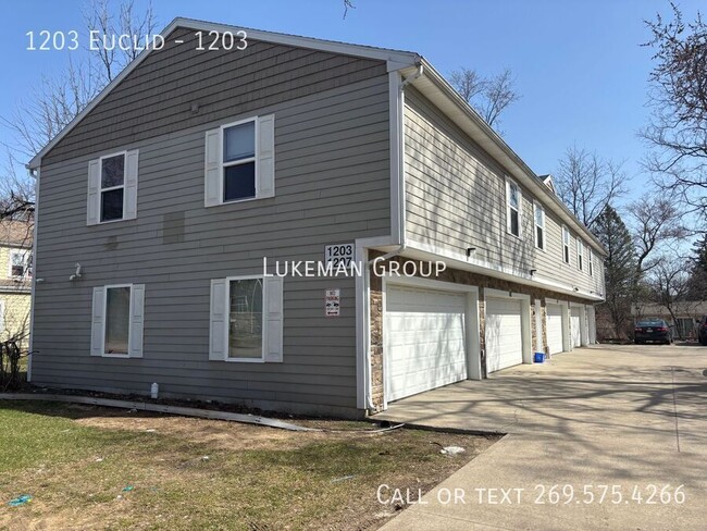 Building Photo - 1203 Euclid-1203