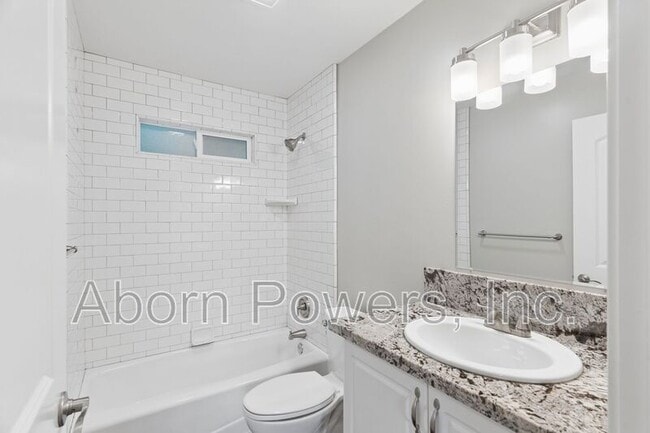 Building Photo - 2760 Coloma St