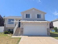 Building Photo - 3 Bed 2 Bath - HVAC