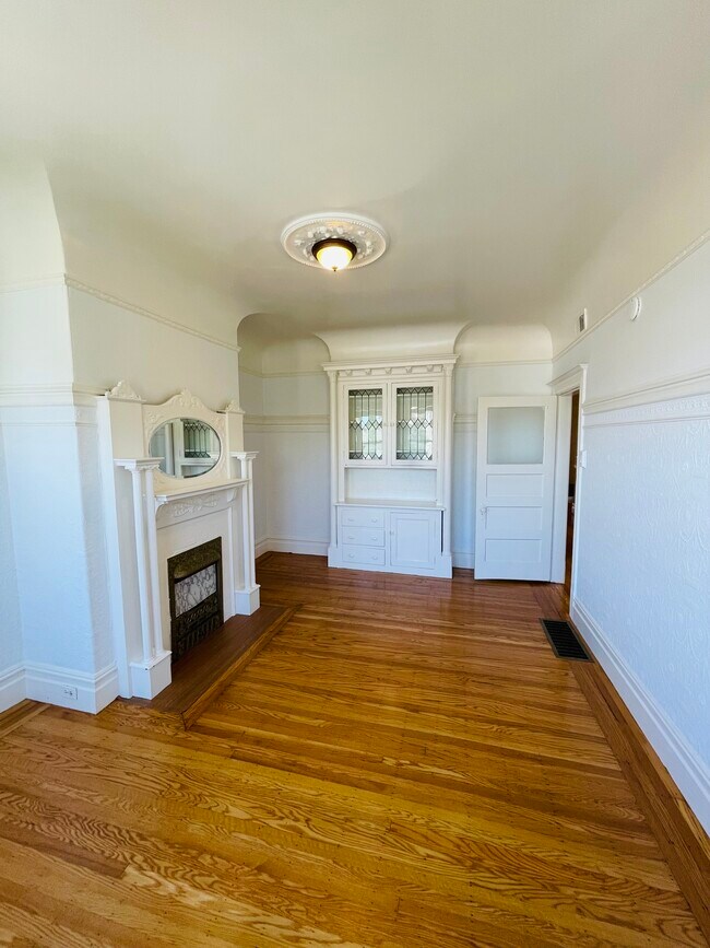 Building Photo - 2632 Post St