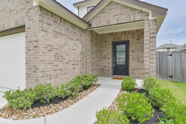 Building Photo - 3015 Wedgewood Cv Wy