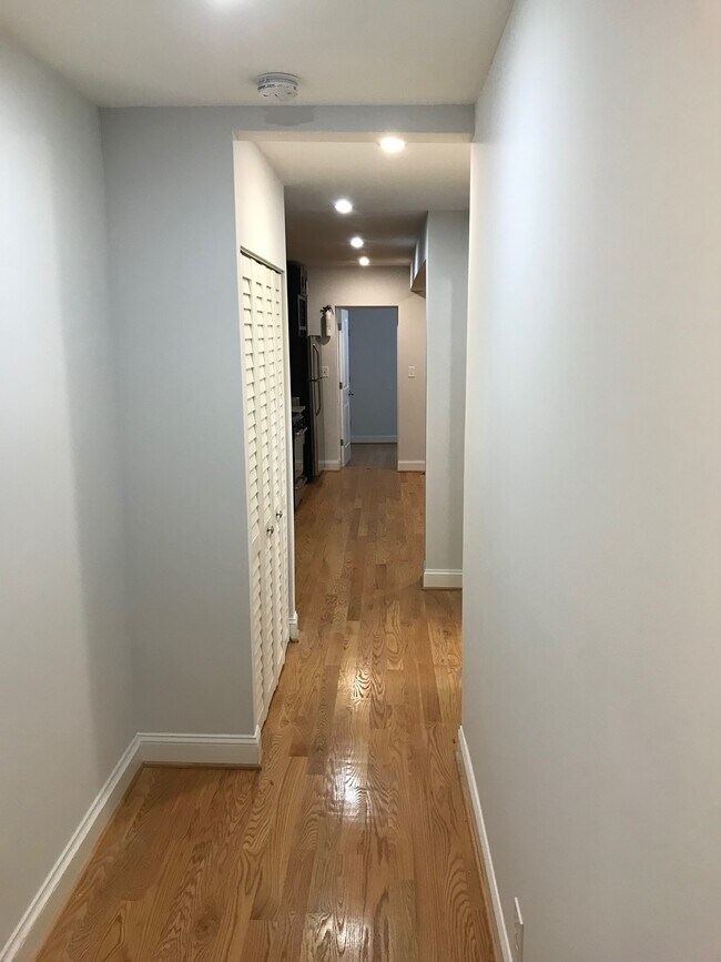 Hallway - 1321 Orren St NE