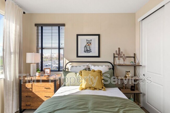 Building Photo - 4429 Rhone Walk