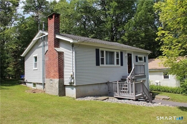 Building Photo - 5 Niles Rd