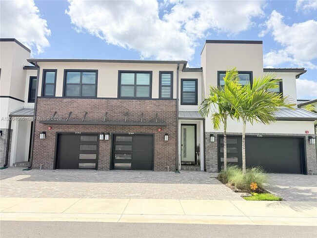 Building Photo - 8344 NW 7th Pl