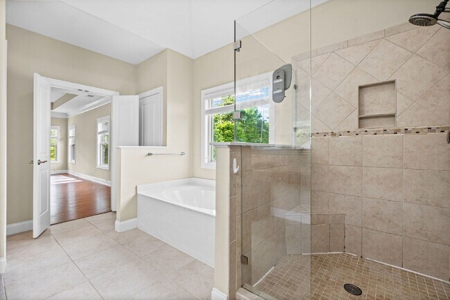Building Photo - 4505 Summersweet Dr