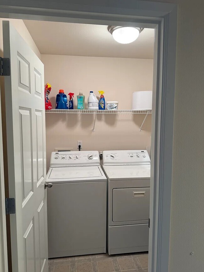 Building Photo - 13243 124th Ct NE