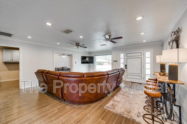 Building Photo - 1603 Mc Clintic St