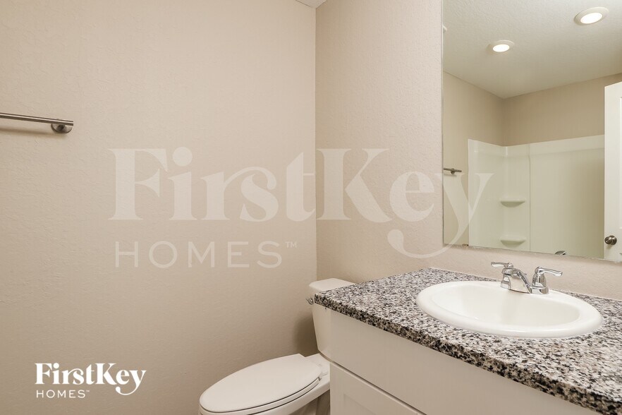 Building Photo - 3921 Far Horizon