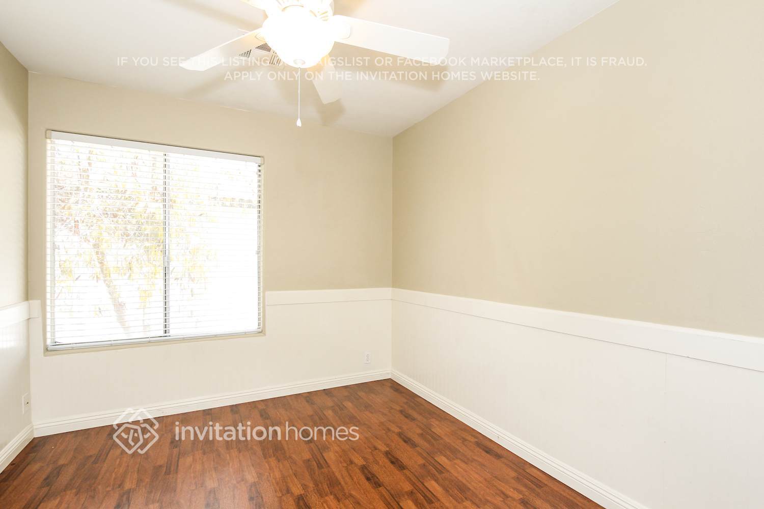 Building Photo - 4917 W Crocus Dr