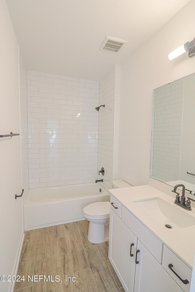 Building Photo - 483 Stargaze Ln