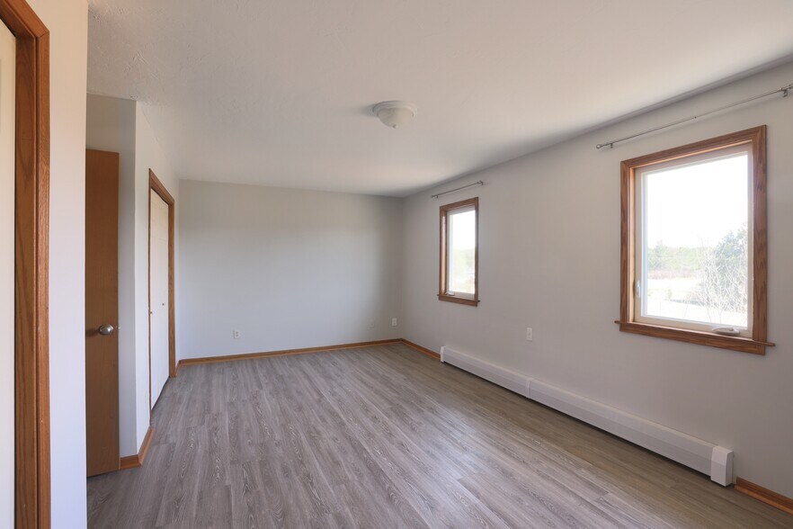 Building Photo - 3482 Mahoney Dr