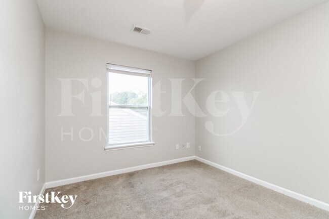 Building Photo - 156 Coosawatchie St