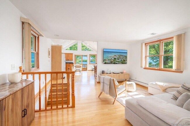 Building Photo - 1250 2nd St