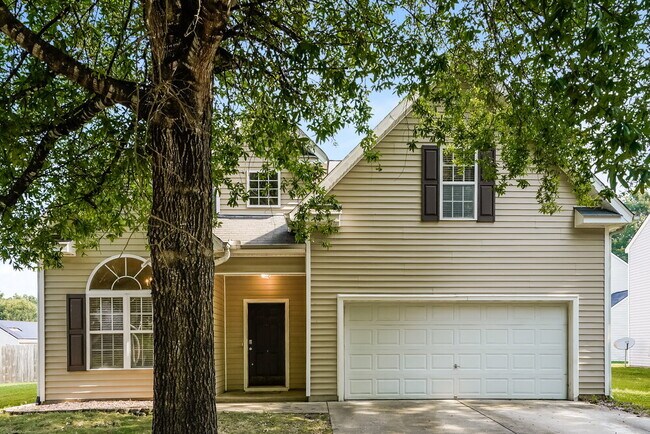 Primary Photo - 108 Acropolis Pl