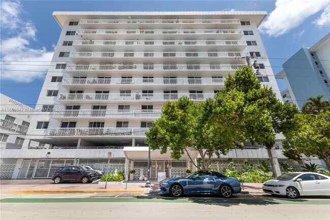 Building Photo - 401 Ocean Dr