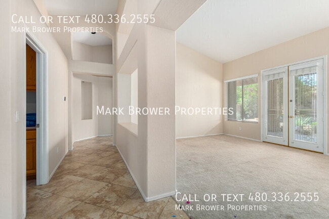 Building Photo - 4326 E Melinda Ln