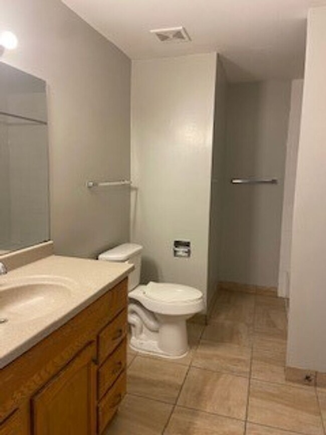 Building Photo - cph1