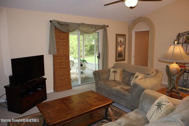 Building Photo - 3590 Egret Dr