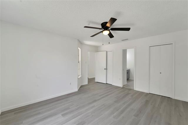 Building Photo - 1019 Sanders Dr