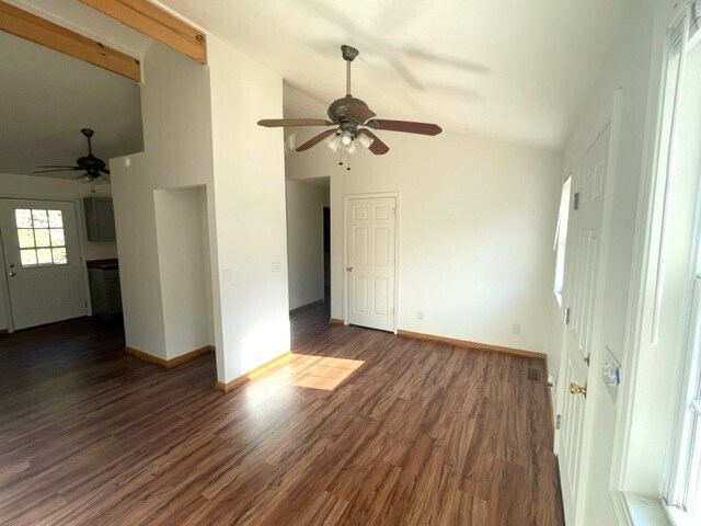 Building Photo - 3029 Scottsville Rd