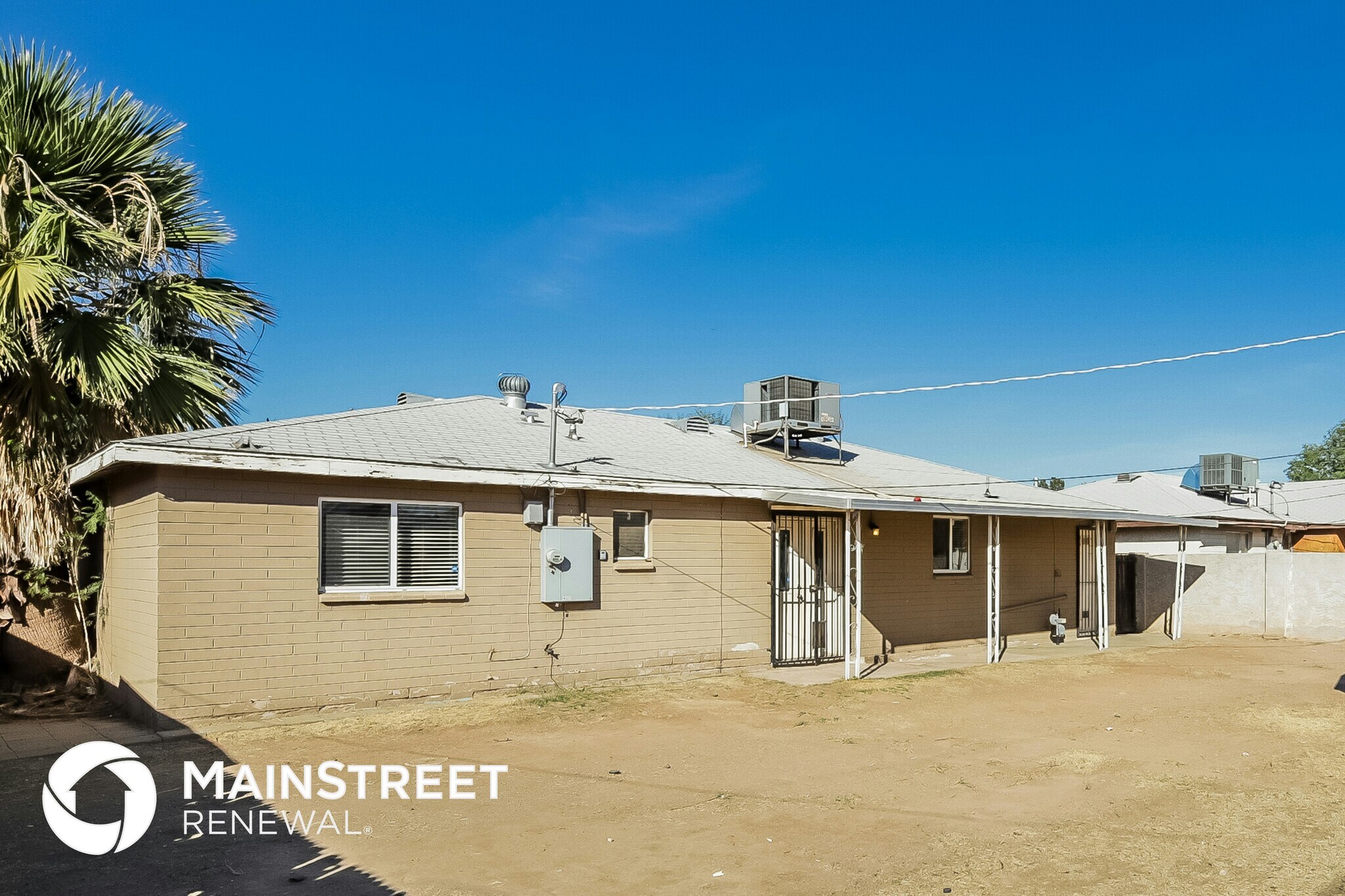Building Photo - 4627 N 47th Dr