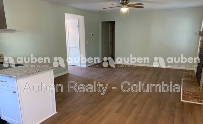 Building Photo - 532 Parlock Rd